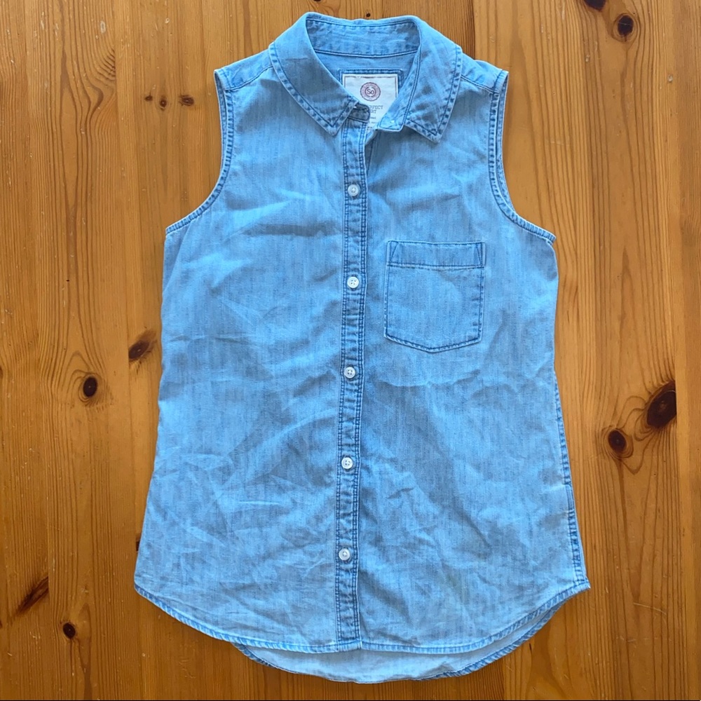 Authentic American Heritage Sleeveless Button Up